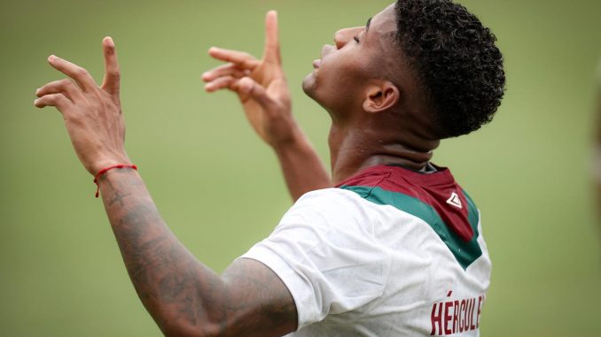 Hércules: Exame Preocupa e Ameaça Escalar no Fluminense