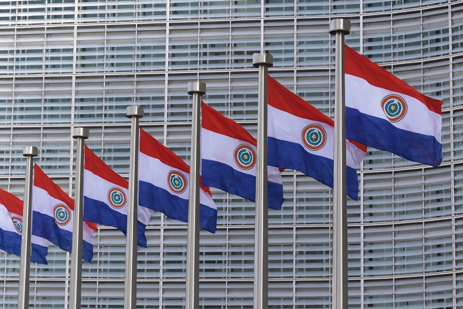 Paraguai: Bastão Conservador na América do Sul Resiste à Agenda LGBTQIA+