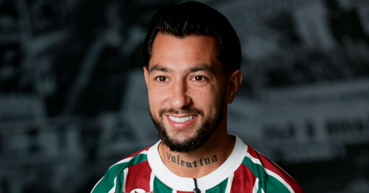 Acosta Exalta Colega no Fluminense: "Um Ídolo Para Mim"