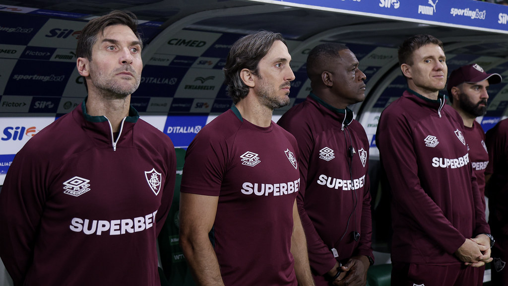 Fluminense Imbatível: Zubeldía Exalta Elenco Após Empate com Palmeiras