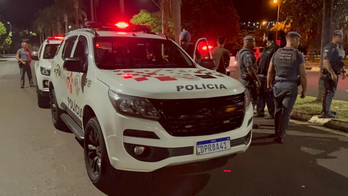 Motociclista Morre em Colisão com Árvore em Araraquara