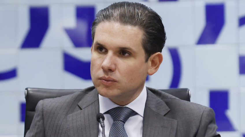 Câmara Avalia Rito para Ramagem Após Condenação por Tentativa de Golpe