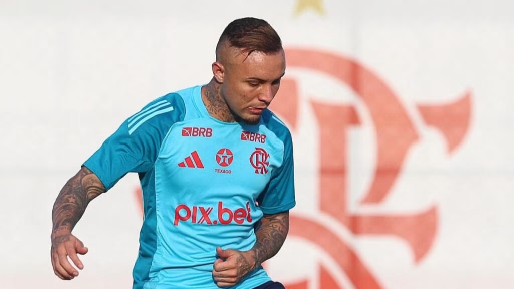 Everton Cebolinha na mira? Fluminense sondou atacante antes do Mundial.