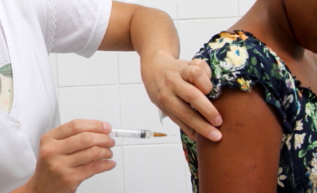 Dia Mundial da Pneumonia: Jacareí Amplia Vacinação Nesta Quarta