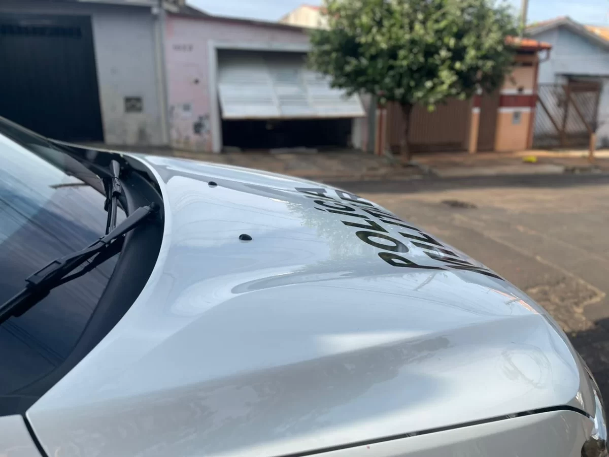 Feminicídio Tentado: Mulher Espancada e Esfaqueada em Araraquara; Agressor Preso