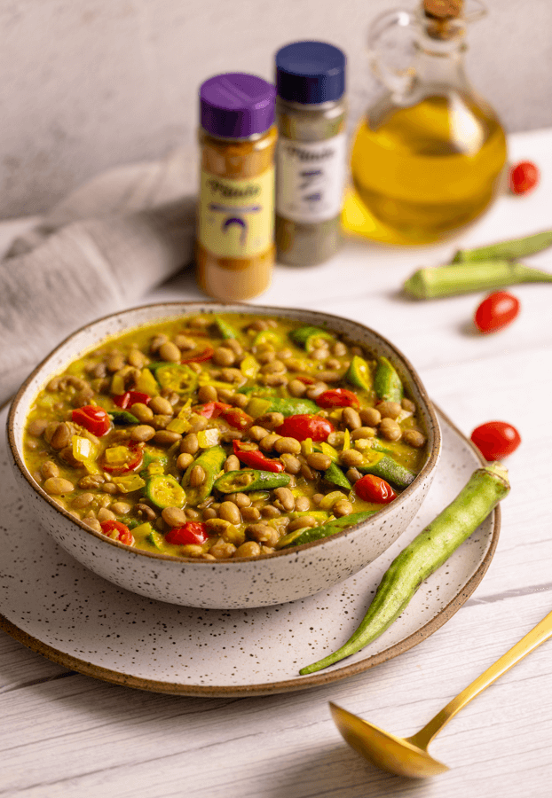 Feijão Turbinado: Quiabo e Temperos Elevam o Prato do Dia a Dia