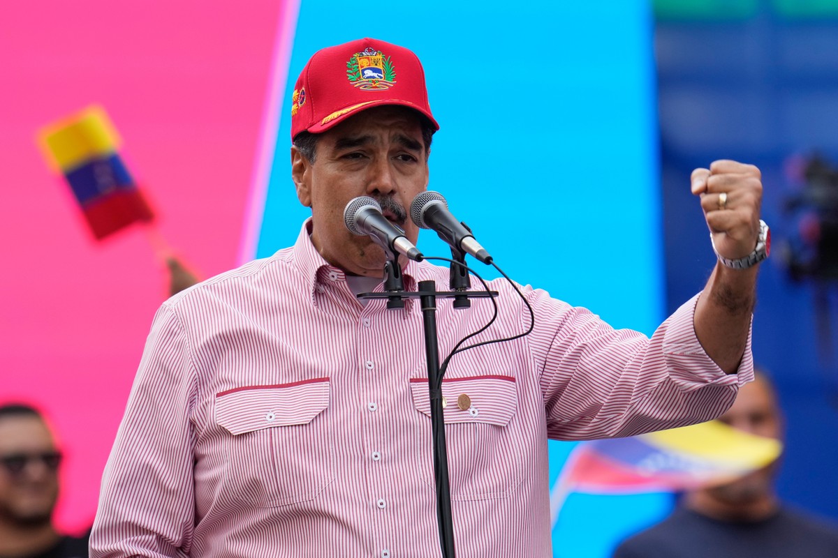 Maduro Busca Apoio Brasileiro à Soberania Venezuelana em Discurso Bilíngue