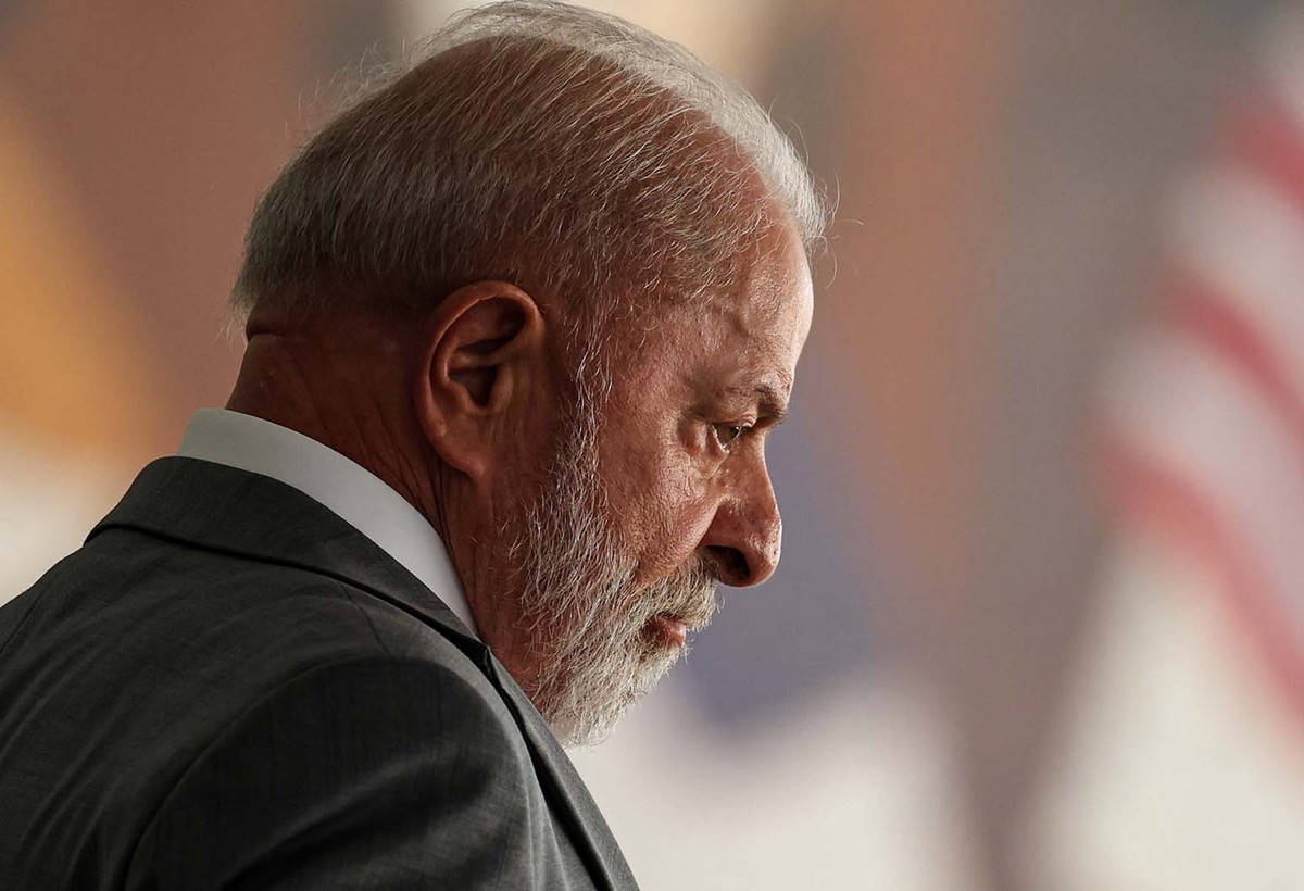 Popularidade de Lula Cai: Reprovação Ultrapassa Aprovação, Aponta AtlasIntel