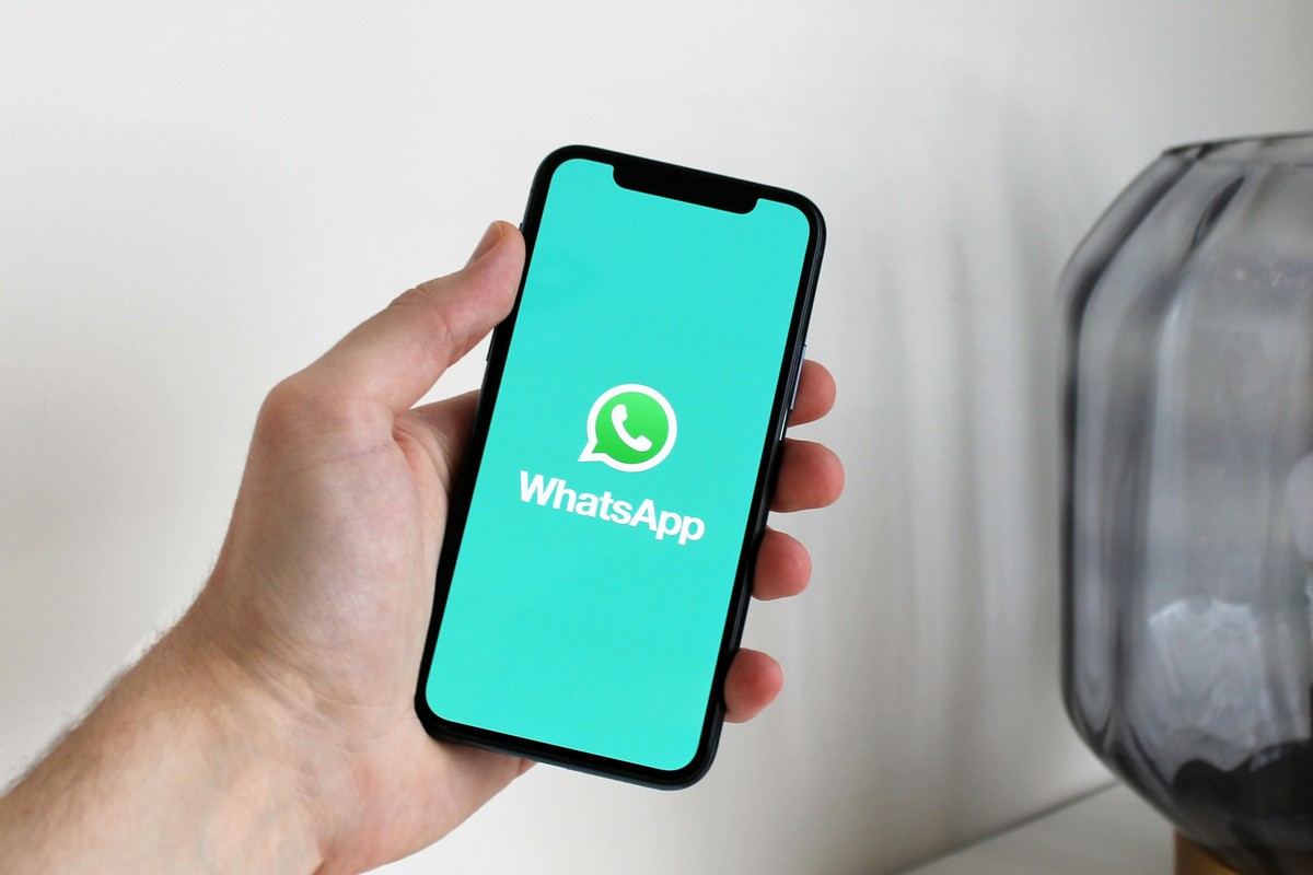 UE investiga Meta por IA do WhatsApp e Dados de Usuários