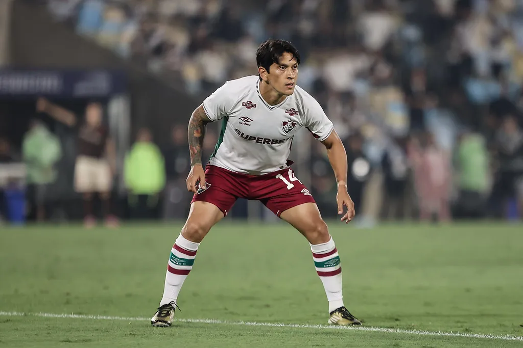 Germán Cano Sofre Lesão no Fluminense e Passará por Cirurgia