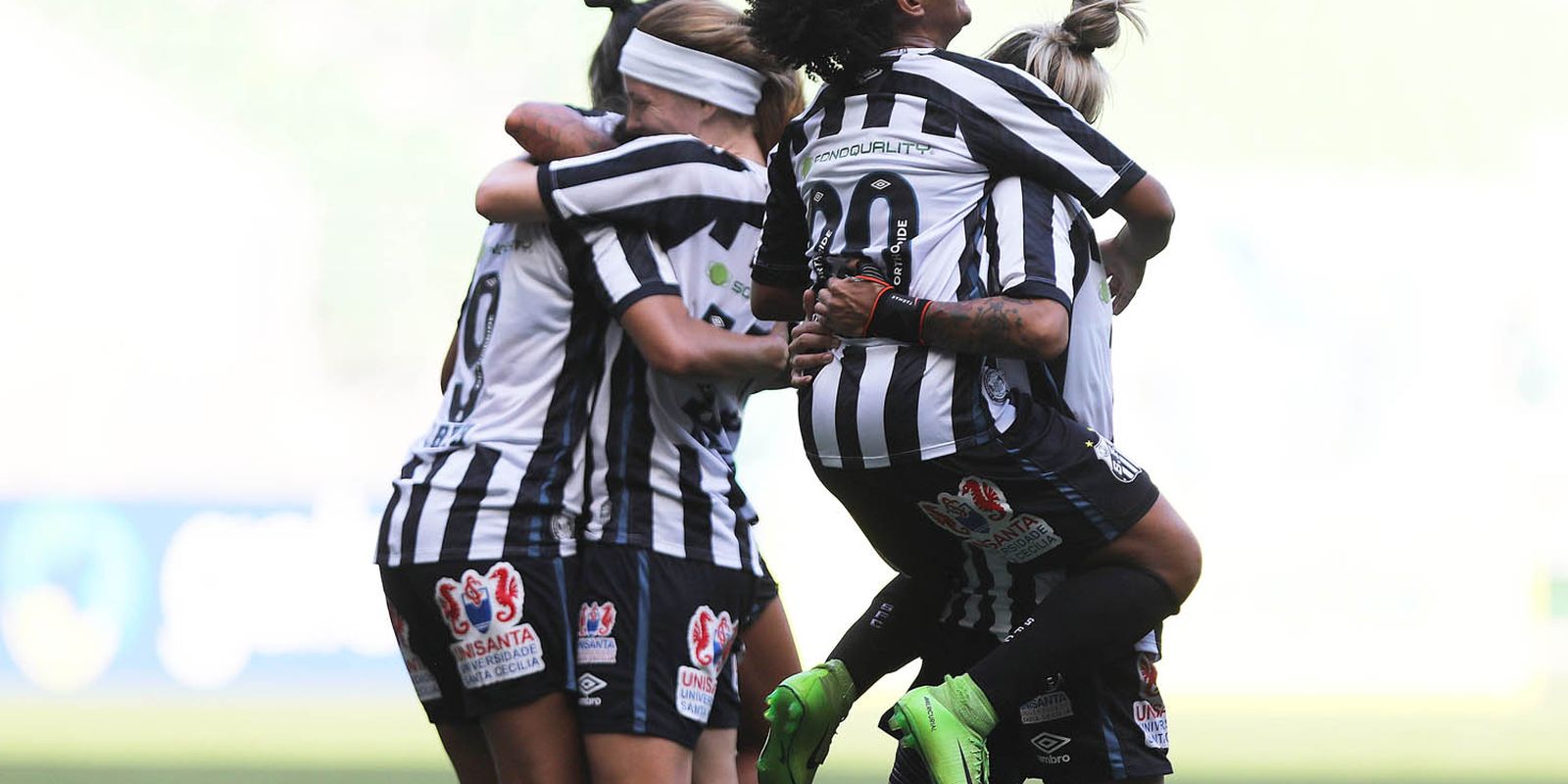 Brasileiro Feminino: Santos e São Paulo estreiam com vitória