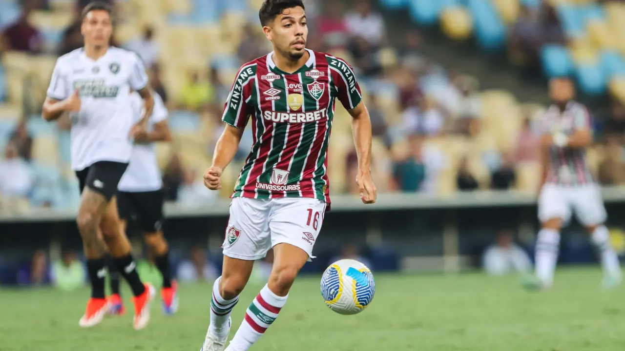 Nonato Pode Desfalcar o Fluminense contra o Palmeiras