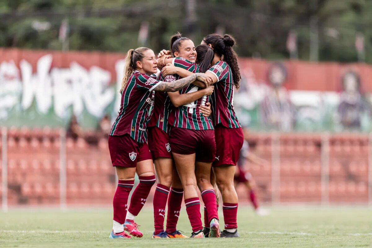 Fluminense e Flamengo na final Feminina da Copa Rio