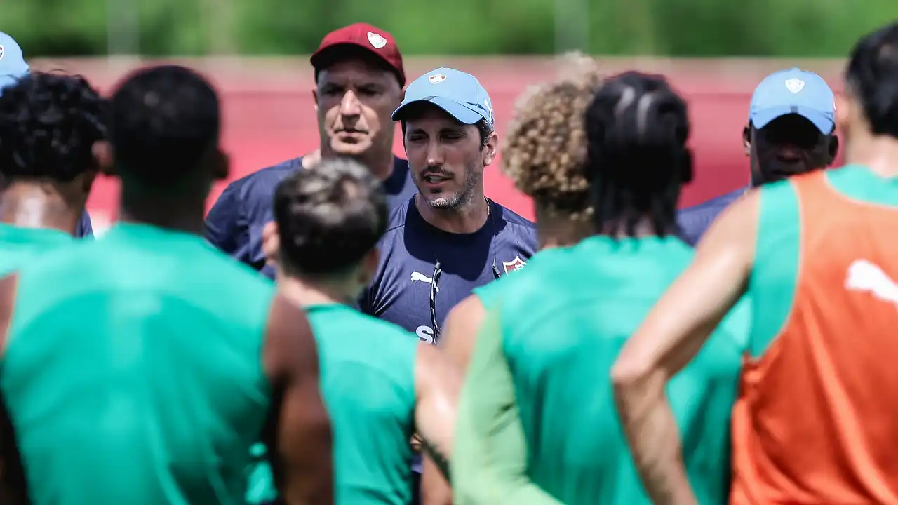 Escalação do Fluminense: Zubeldía prepara mudanças para clássico com Vasco