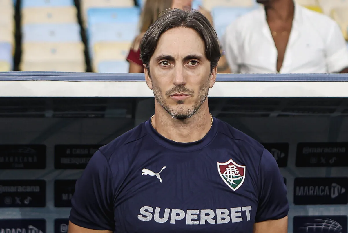 Apresentador Pressiona Zubeldía e Exige Mudanças no Flu