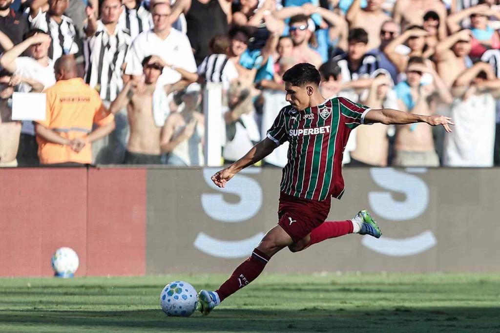Fluminense Enxerga Oportunidade de Ouro para a Liderança