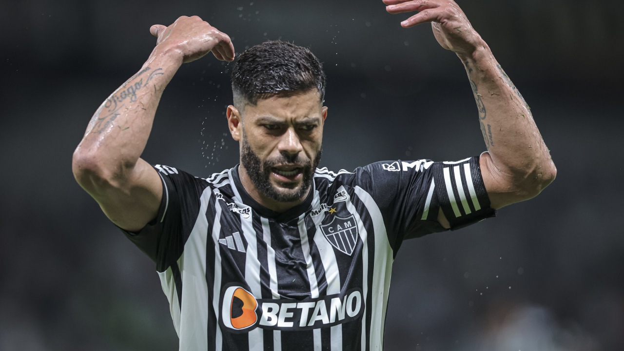 Flu e Hulk: Reunião Decisiva Pode Selar Novo Destino do Atacante