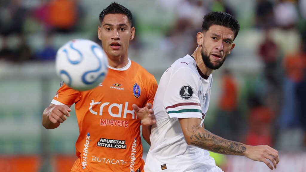 Fluminense empatou com Deportivo La Guaira em estreia