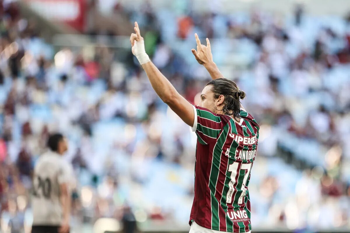 River Plate mira atacante uruguaio do Fluminense