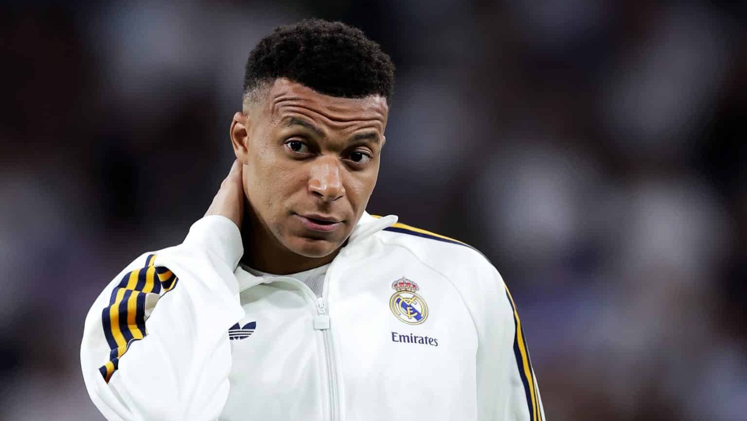 Mbappé surpreende Real Madrid e fica fora do clássico contra o Barcelona