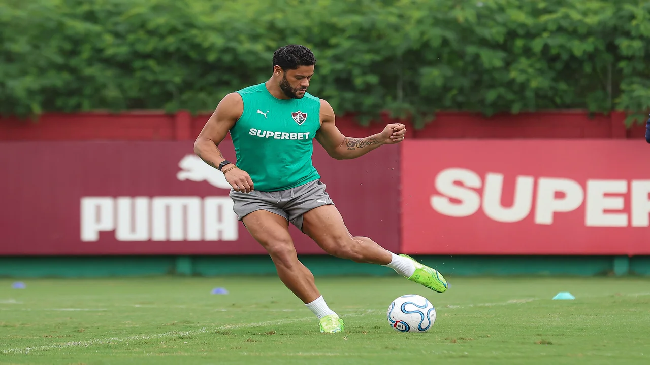 Reapresentação do Elenco do Fluminense Após a Copa do Mundo