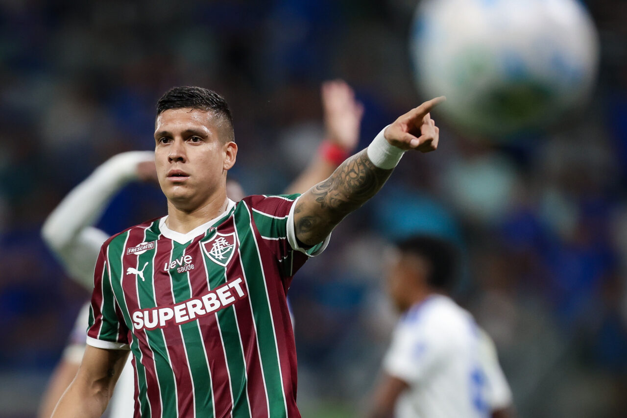 Desempenho da Zaga do Flu: Análise Após a Pausa da Copa