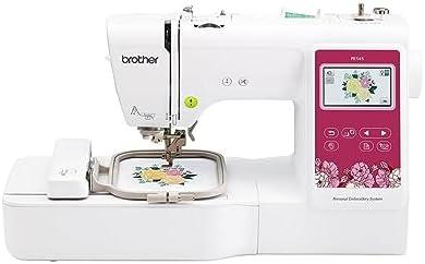         Brother Máquina de bordar computadorizada Elite PE545 com tela LCD sensível ao toque de 9,5 cm com pacote de costura (3 itens)       